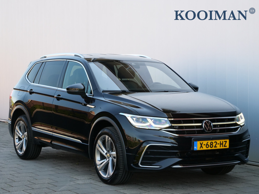53008044